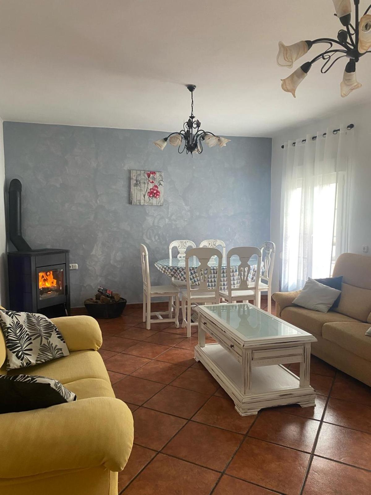 Casa El Rio Apartment Trevelez Luaran gambar